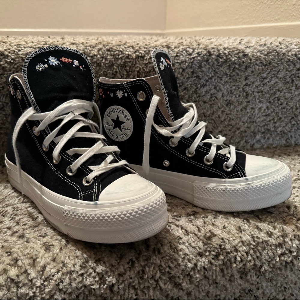 Converse embroidered platform high top